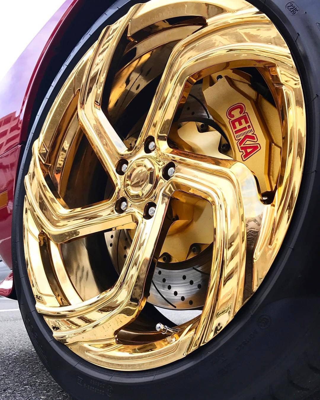 CEIKA Custom Big Brake Kit for Dodge Challenger R/T (08~14) - ceikaperformance