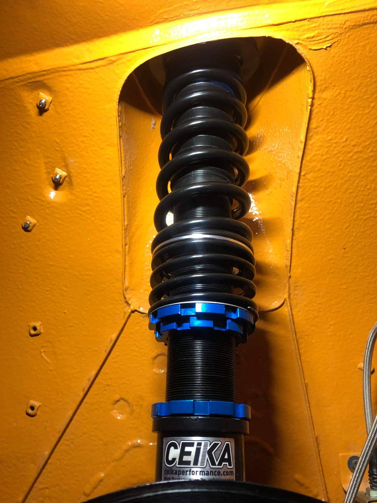 CEIKA Custom Coilovers for Datsun/Nissan 240Z (70~73)